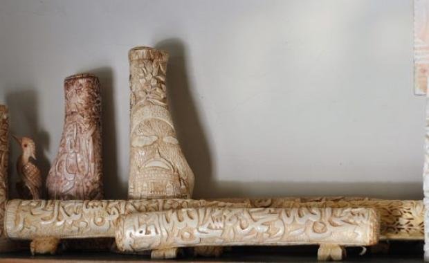 Bone Carving: Craftsmen Struggle to Keep the Art Alive